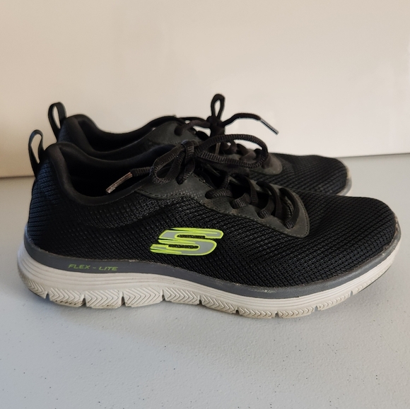 Skechers Mens Size 8 Running Shoes Sneakers Black 16829 Comfort Memory Foam - Picture 1 of 9